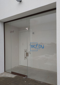 clients and partners1-Перегородка линейная с распашной дверью